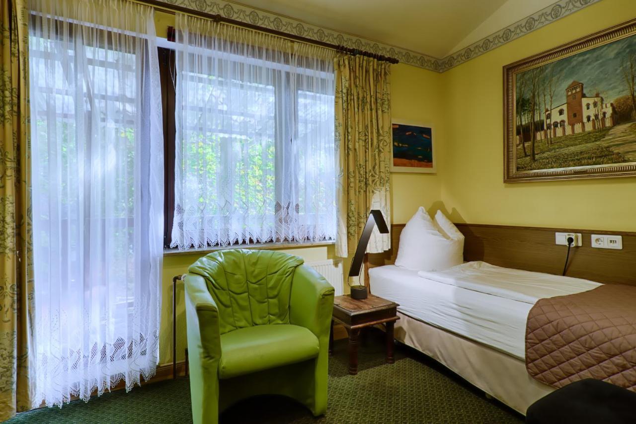 Bed and Breakfast Waldschloesschen Mittenwalde Pokoj fotografie