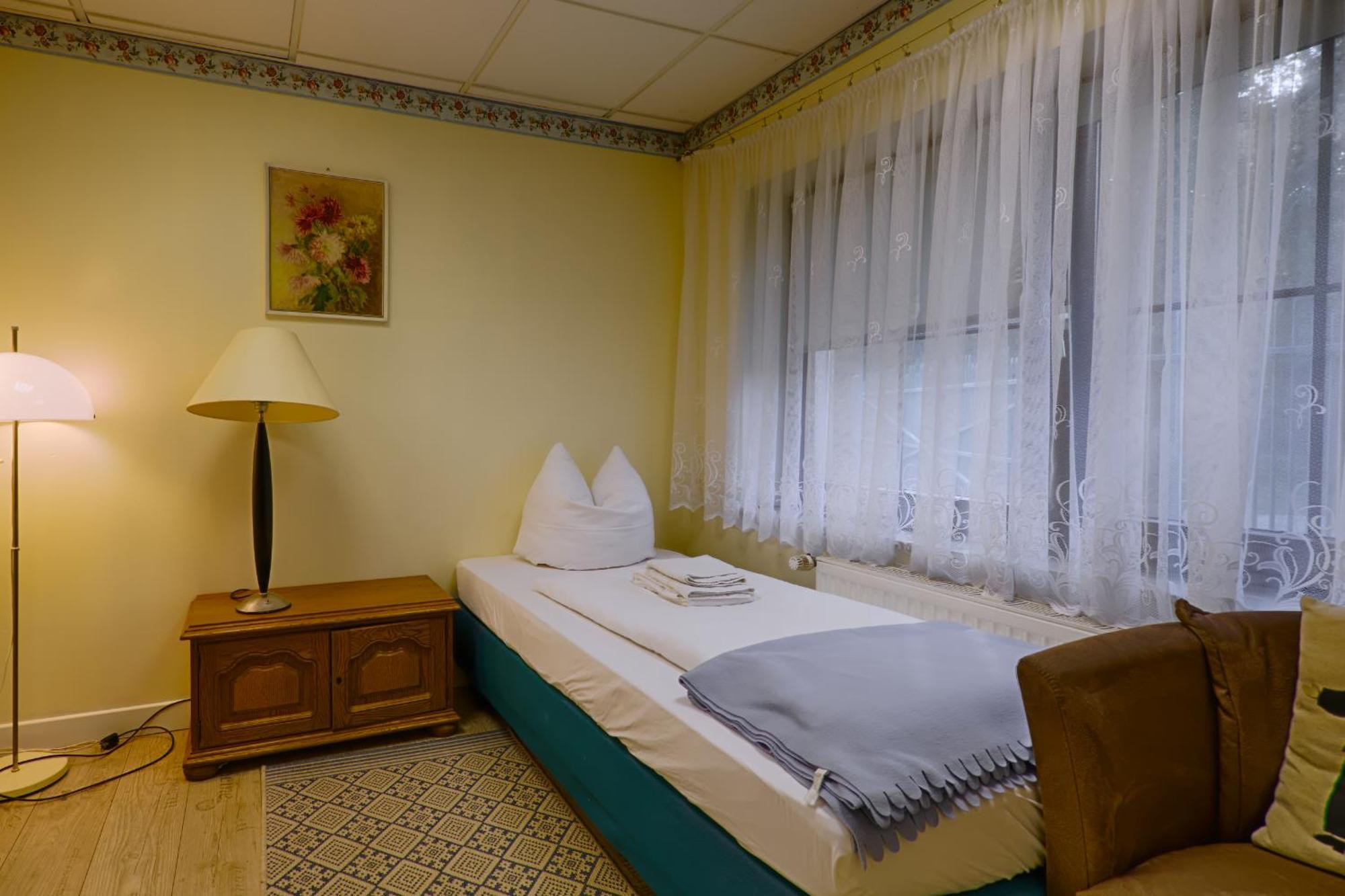 Bed and Breakfast Waldschloesschen Mittenwalde Pokoj fotografie