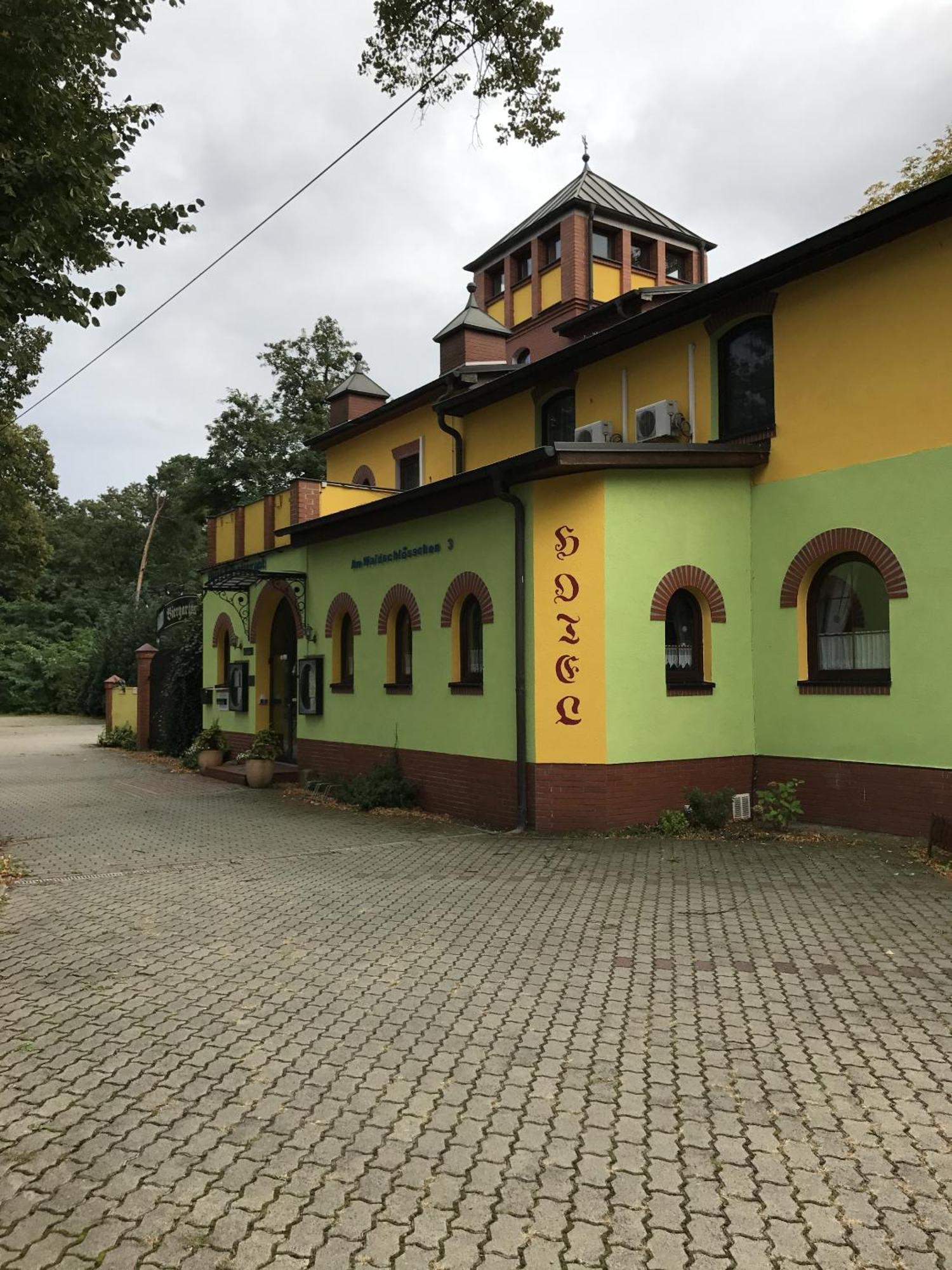 Bed and Breakfast Waldschloesschen Mittenwalde Exteriér fotografie